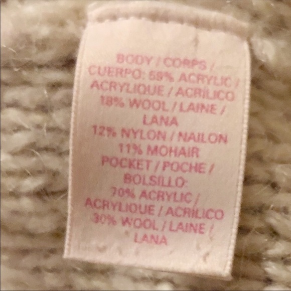 ⭐️ VS Jewels Cable Knit Wool Sweat… - Picture 6 of 7